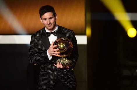 Messi wore a polka dot suit to collect his Ballon D'Or 2012 trophy and it was almost as eye catching as some of the football he'd played that year.